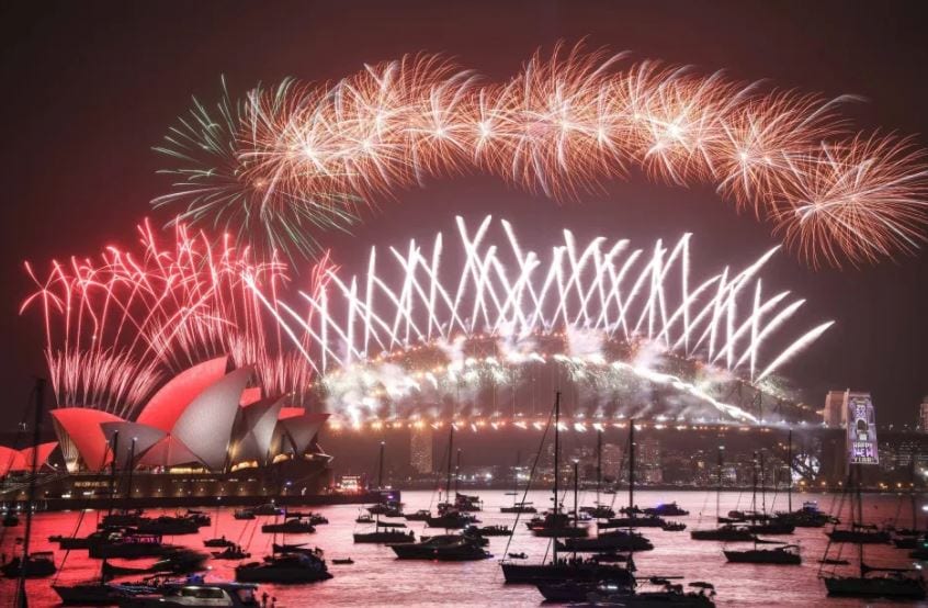 fireworks sydney harbour bridge